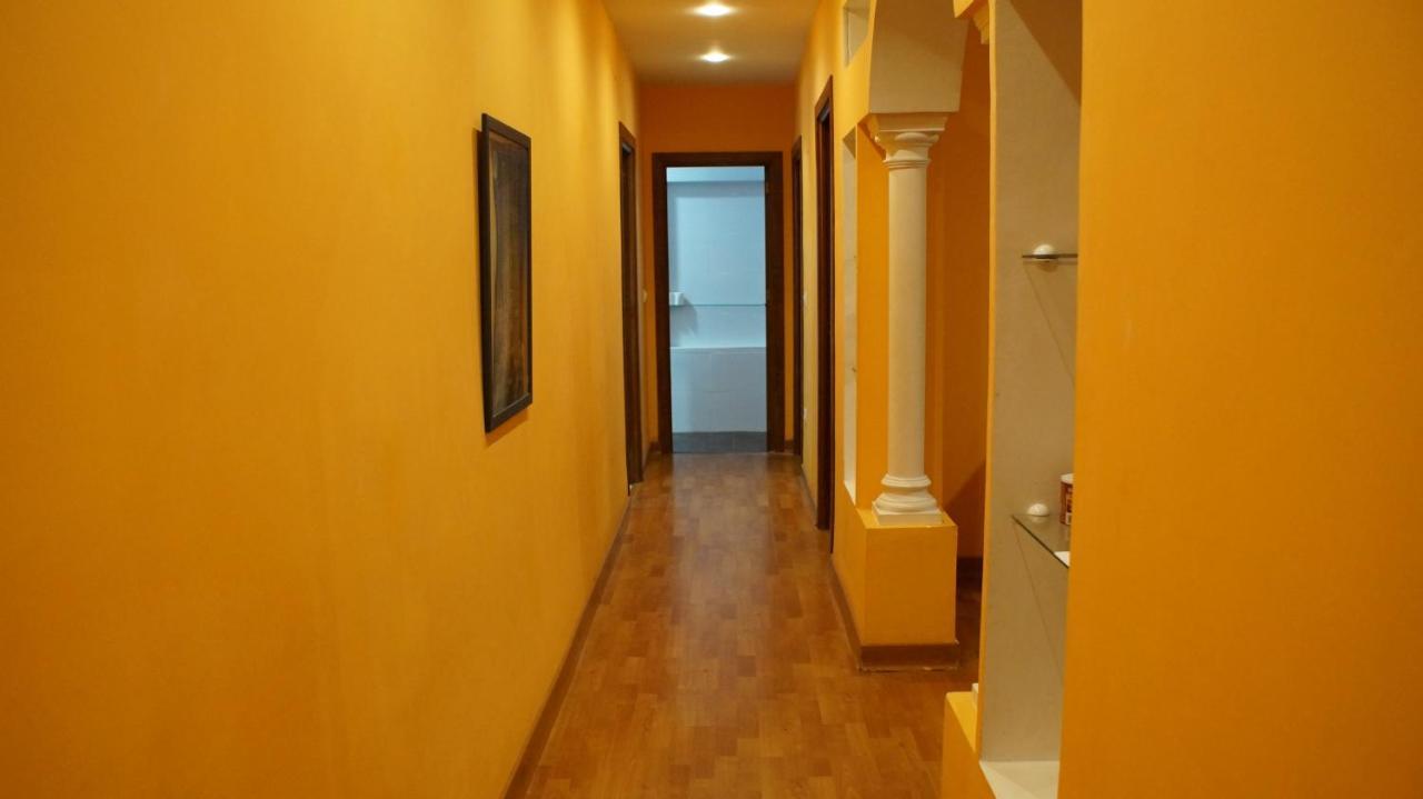 Piso En El Tardon Appartement Sevilla Buitenkant foto